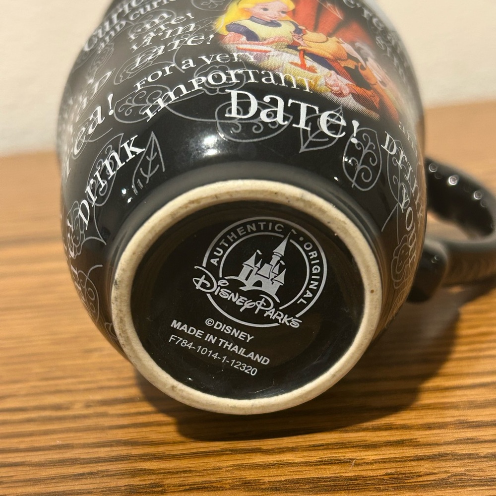 Disney Black and White Ceramic Mug with Vintage Design - Picture 11 of 11